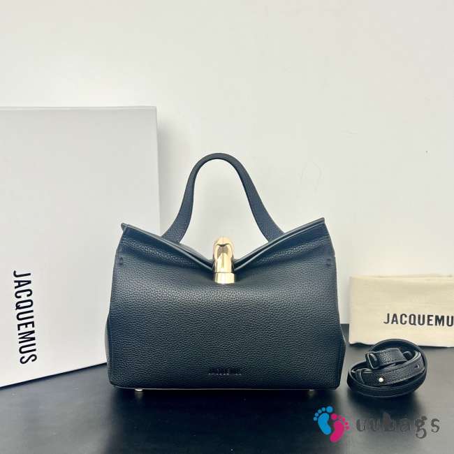 Uubags Jacquemus small Valérie calfskin leather bag in black 24x14x7.5cm - 1