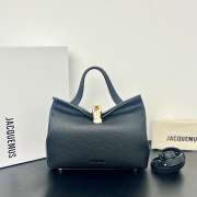 Uubags Jacquemus small Valérie calfskin leather bag in black 24x14x7.5cm - 1