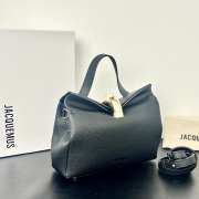 Uubags Jacquemus small Valérie calfskin leather bag in black 24x14x7.5cm - 2