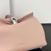 Uubags Jacquemus small Valérie calfskin leather bag in pale pink 24x14x7.5cm - 4