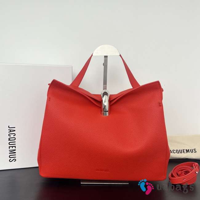 Uubags Jacquemus large Valérie calfskin leather bag in red 32x20x11cm - 1