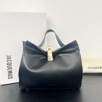 Uubags Jacquemus small Valérie soft leather bag in black 24x14x7.5cm