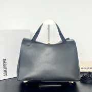 Uubags Jacquemus large Valérie soft leather bag in black 32x20x11cm - 3