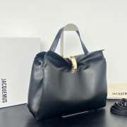 Uubags Jacquemus large Valérie soft leather bag in black 32x20x11cm - 4