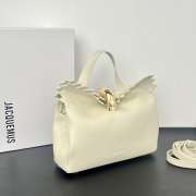 Uubags Jacquemus small Valérie soft bag in grained goat leather with gold hardware 24x14x7.5cm - 5