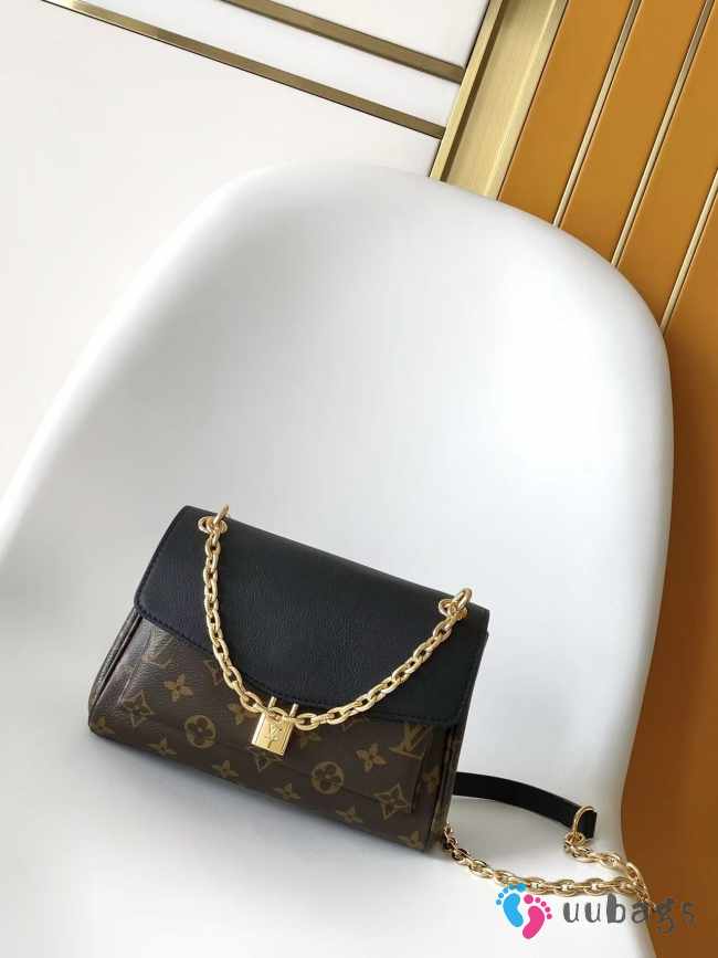 Uubags Louis Vuitton M26398 Saint-Germain BB Bag In Monogram/Black 24x17x9cm - 1