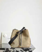 Uubags Chanel Medium Bucket Bag In Suede Calfskin, Calfskin & Gold-Tone Metal Dark Beige & Black 23x23x14.5cm - 1
