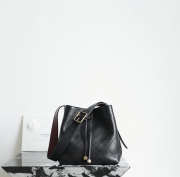 Uubags Chanel Medium Bucket Bag In Calfskin & Gold-Tone Metal Black 23x23x14.5cm - 6