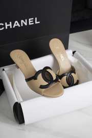 Uubags Chanel Mules Lamb In Beige & Black 4.5cm - 1