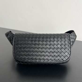 Uubags Bottega Veneta Veneto Belt Bag In Black Soft Intrecciato Nappa Leather 32.5x13.5x5cm