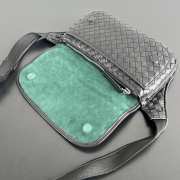 Uubags Bottega Veneta Veneto Belt Bag In Black Soft Intrecciato Nappa Leather 32.5x13.5x5cm - 4