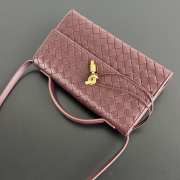 Uubags Bottega Veneta Andiamo Clutch 25 In Deep Mahogany 24x13.5x7cm - 2