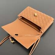 Uubags Bottega Veneta Andiamo Pouch On Strap In Tannin 19x13x2cm - 4