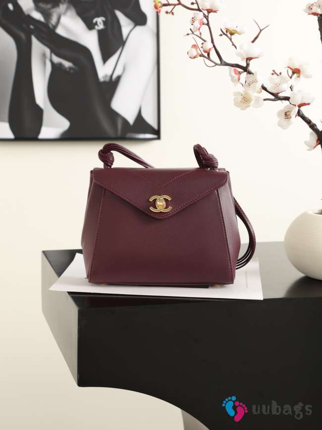 Uubags Chanel Small Shopping Bag In Grained Calfskin, Lambskin And Gold Metal Burgundy 16x22x8cm - 1