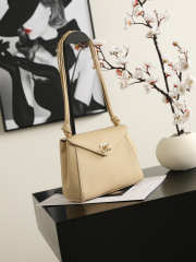 Uubags Chanel Small Shopping Bag In Grained Calfskin, Lambskin And Gold Metal Light Beige 16x22x8cm - 5