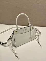 Uubags Prada 1BA511 carry mini leather handbag in white 20x13.5x6cm - 6