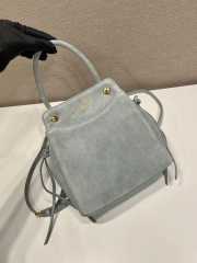 Uubags Prada Carry mini suede handbag in blue 19x21x7cm - 6