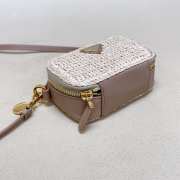Uubags Prada crochet and leather mini-pouch in light pink 6.5x11x2.5cm - 2