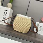 Uubags Loewe x Paula's Ibiza Beehive Basket Bucket Bag In Raffia 22x12x22cm - 3