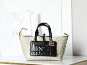 Uubags medium Dior Toujours reversible handbag oversized cannage patterned, soft cowhide leather in black and beige two-tone color scheme - 5