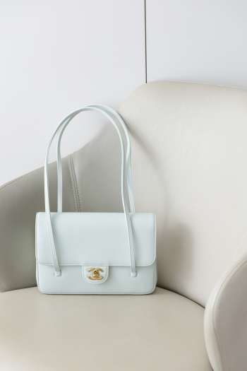 Uubags Chanel Medium Bowling Bag Grained Shiny Calfskin & Gold-Tone Metal In Light Blue 15x22x7cm