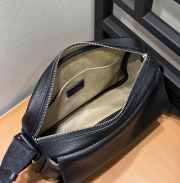 Uubags Loewe Medium Pebble Messenger Bag In Supple Grained Calfskin Black 23x18x9cm - 3