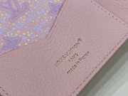 Uubags Louis Vuitton M28990 Passport Cover Sweet Lavender 10x14x2.5cm - 2
