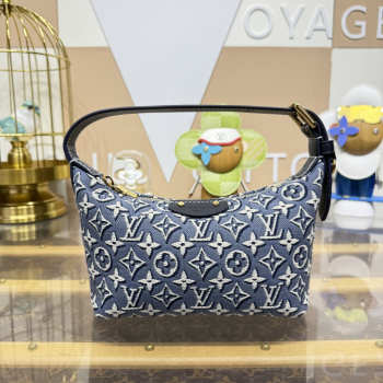 Uubags Louis Vuitton M29879 Pochette Hills Bag Monogram Emblème Bleu 18.5x11x6.5cm