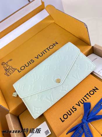Uubags Louis Vuitton M2A359 Portefeuille Sala Wallet In Minty Cowhide leather 19x10.5x2cm