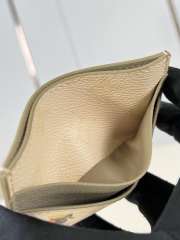 Uubags Louis Vuitton M2A350 Bosch Card Holder Beach Sand Color Monogram Canvas Material 11x7x1.5cm - 3