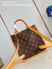 Uubags Louis Vuitton M29766 Diane Backpack Monogram Canvas Material 21x21.5x9cm - 5