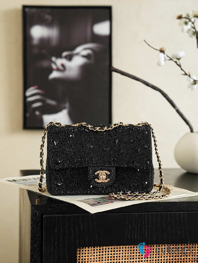 Uubags Chanel Small Party Bag Sparkling Stones & Gold-colored Metal Black 10x20x7cm - 1