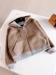 Uubags Louis Vuitton 1AJGGR Reversible Faux Fur Hoodie - 1