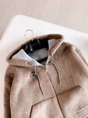 Uubags Louis Vuitton 1AJGGR Reversible Faux Fur Hoodie - 2