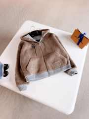 Uubags Louis Vuitton 1AJGGR Reversible Faux Fur Hoodie - 5