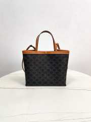 Uubags Celine small square cabas in triomphe canvas 26x23x8.5cm  - 1