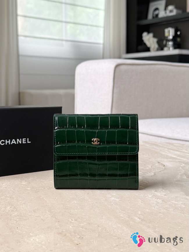 Uubags Chanel Classic Embossed Crocodile Small Trifold Flap Wallet Green 10.5x11.5x3cm - 1