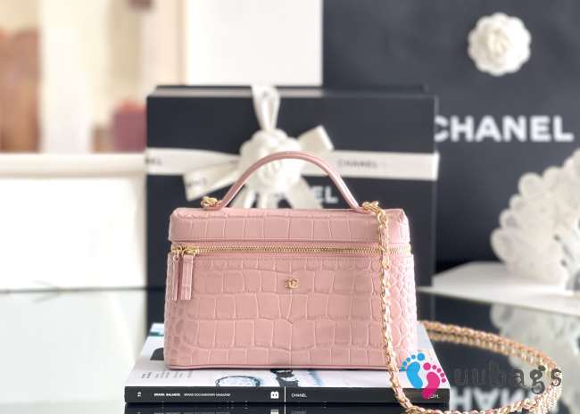 Uubags Chanel Vanity with chain calfskin leather with crocodile embossing & gold-colored metal pink 17x19.5x5cm - 1