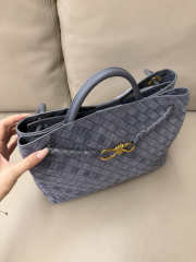 Uubags Bottega Veneta medium Andiamo bag in supple intrecciato suede with denim effect cloudy indigo/gravel 32x11x25cm - 6