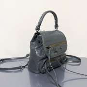 Uubags Balenciaga Le City backpack mini in grey Arena lambskin, brass hardware 23x22x11cm - 6