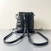 Uubags Balenciaga Le City backpack mini in black Arena lambskin, brass hardware 23x22x11cm - 5