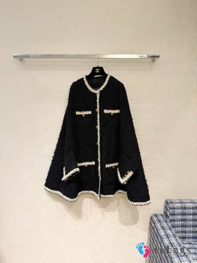 Uubags Chanel 25K black cape coat - 1