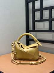 Uubags Loewe mini Puzzle bag in sand mellow calfskin 18x8x12.5cm - 6