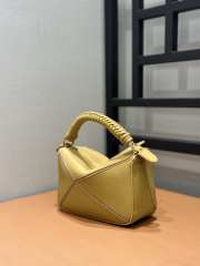 Uubags Loewe mini Puzzle bag in sand mellow calfskin 18x8x12.5cm - 5