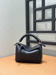 Uubags Loewe mini Puzzle bag in black smooth calfskin and nappa lambskin 18x8x12.5cm - 5