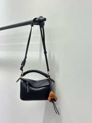 Uubags Loewe mini Puzzle bag in black smooth calfskin and nappa lambskin 18x8x12.5cm - 2
