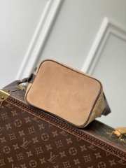 Uubags Louis Vuitton M29834 All In BB Bag Beige Trench Embossed Suede Calfskin 16x18x12cm - 6