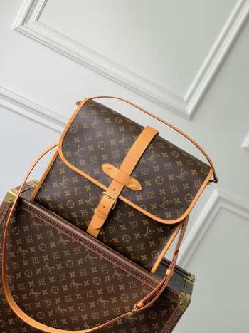 Uubags Louis Vuitton M2A655 Jet Lag MM Bag Monogram Archive Canvas Material 34.5x26x13cm