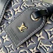 Uubags Louis Vuitton M2A150 Nano Noé Bag Monogram Emblème Monogram Bleu 13x16x10cm - 3