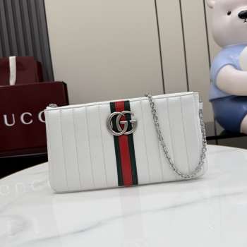Uubags Gucci GG Marmont pouch with strap in white 26x13x1.5cm